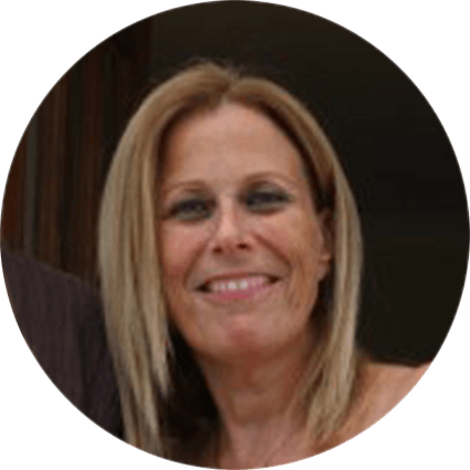 Lesley Ross
